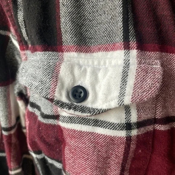 American eagle shirt size extra small black gray and burgundy plaid - Picture 2 of 10